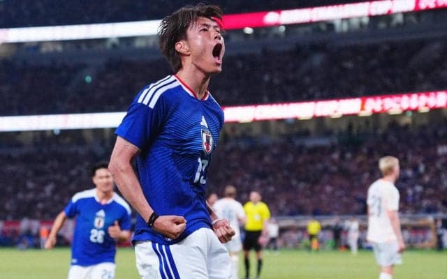 【日本代表】小川航基「ストロングポイント」のヘディングでＶ弾　アイスランドに１－０勝利