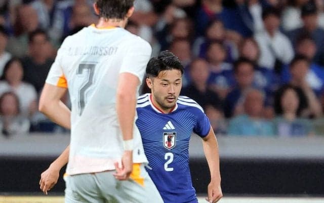 菅原由勢が右クロスで決勝点お膳立て　代表復帰の吉田麻也には「先輩なので、花道は僕が用意します。アシストできて良かった」　