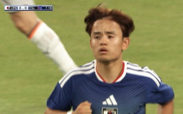 国立競技場が騒然！久保建英、“極上クイックパス”で決定機演出「痺れた」「相性いいね」中村敬斗と好連携【日本代表】