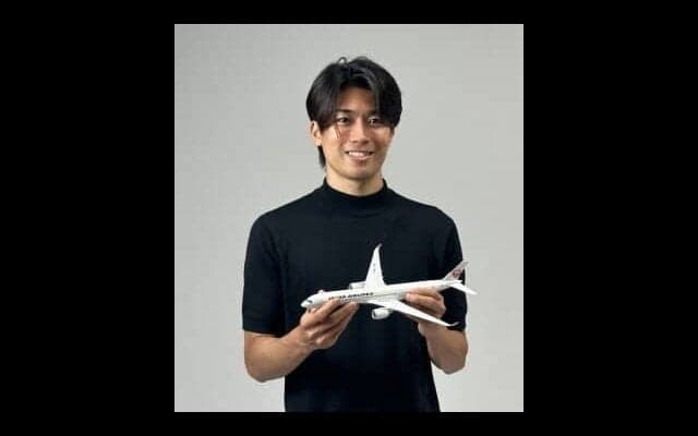 【日本代表】中村敬斗、JALとパートナーシップ契約「記憶に残るようなゴールを決め続けたい」