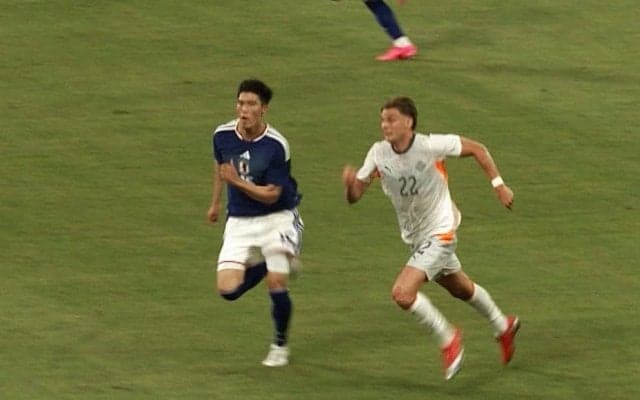 冨安健洋が「はやいっ！」「エンジンが違う」“爆速カバー”に驚愕の声「やっぱ特別な選手」2年ぶり日本代表戦で復活アピール