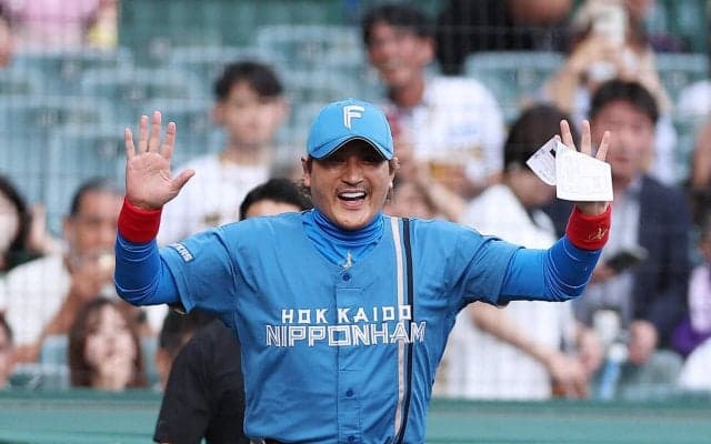 新庄剛志の試合＆ファッションチェック…微妙な変化を新庄流に感じとっているのかも／寺尾で候