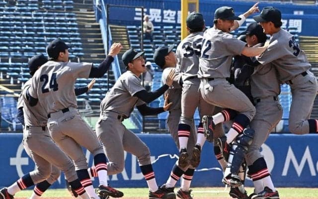 慶大５季ぶりＶ　渡辺和が３連投でリーグ最多７勝目「自分の仕事ができた安心で涙が止まらなかった」