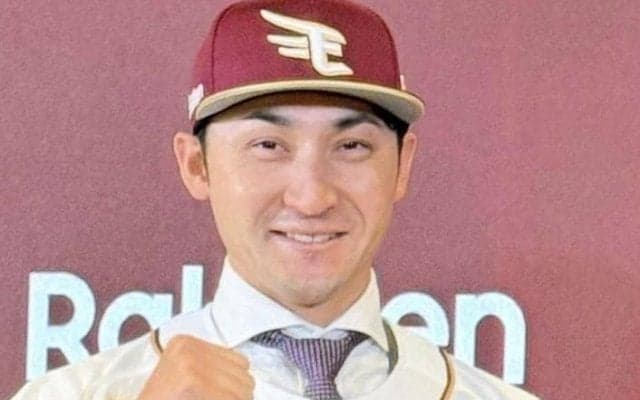 楽天　伊藤光が１２球団本塁打を達成！ＮＰＢ史上４９人目　九回に２年ぶりの今季１号をバックスクリーンへ　かつての本拠地が大歓声に