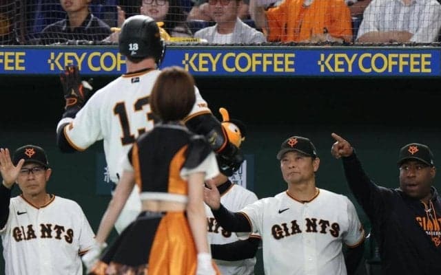 巨人・橋上監督代行　長嶋茂雄さんの一周忌へ「恥ずかしくないようなゲームに」則本の移籍後初勝利「彼本来の気迫を感じた」