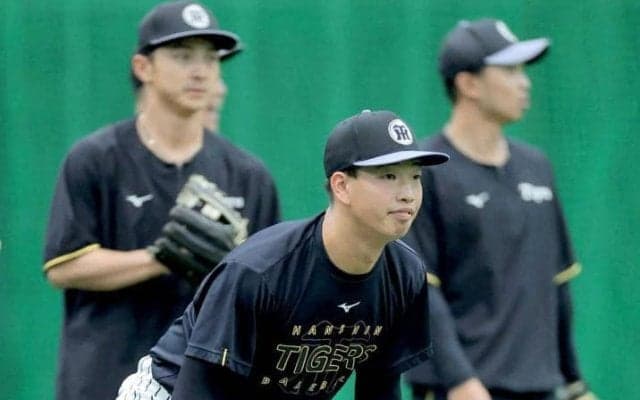 阪神　西武戦へ“秘密兵器”　百崎がプロ初１軍合流「うれしいですね」２軍＆フェニックスＬでの対戦経験生かす