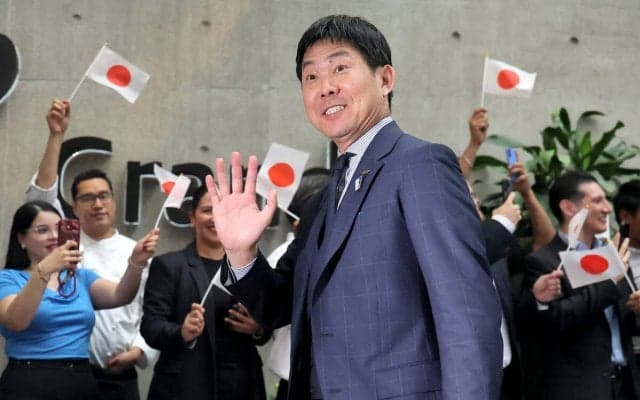 【Ｗ杯】日本代表が“ＶＩＰ待遇”でキャンプ地・メキシコ入り　地元警察のエスコートで宿舎へ到着