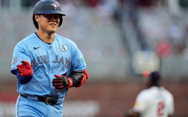 岡本和真３試合ぶり13号2ラン、約１カ月ぶりのマルチ安打もブルージェイズは３連敗