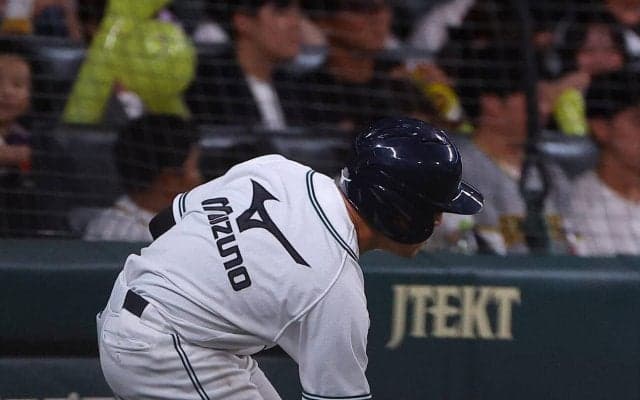【阪神】ジェット風船がふわり　試合が一瞬止まる　西武の７回2死二、三塁、追加点の好機で