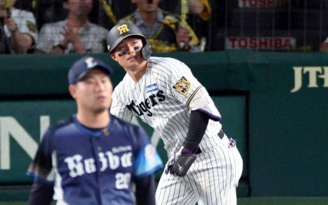 阪神・森下　先輩の意地見せた中大後輩・岩城撃ち三塁打　佐藤輝２ランお膳立て「また明日頑張ります」