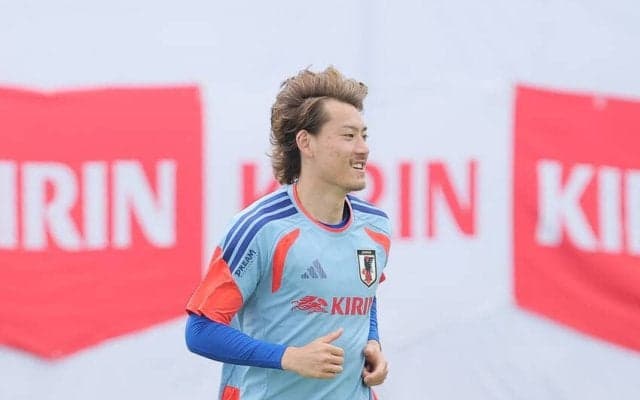 【Ｗ杯】遠藤航はグラウンドに姿を見せず　瀬古歩夢は別メニュー調整…鈴木唯人は対人練習も含めたフルメニュー消化