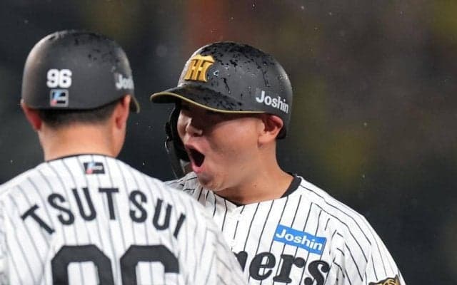 “代打の神様”やで！阪神・嶋村が防御率０点台の西武・平良から適時打　解説「いいコースをね、対応力だけで打ってる」代打で打率・４１２