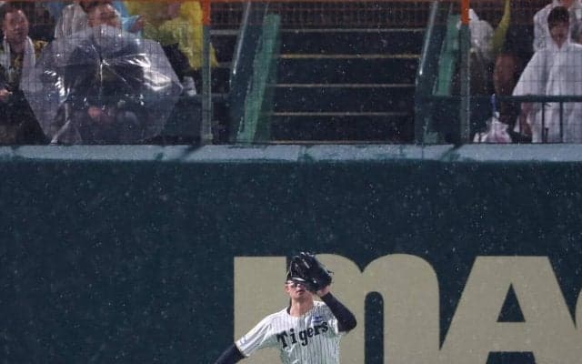 【阪神】森下翔太のフェイク＆熊谷敬宥の大遠投はほんのわずかに届かず…一塁走者の生還許す