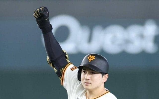 巨人競り勝って同一カード３連勝　同点の八回、泉口が勝ち越し二塁打　先発・田中将は７回１失点、１１２球の熱投も勝ち負けつかず