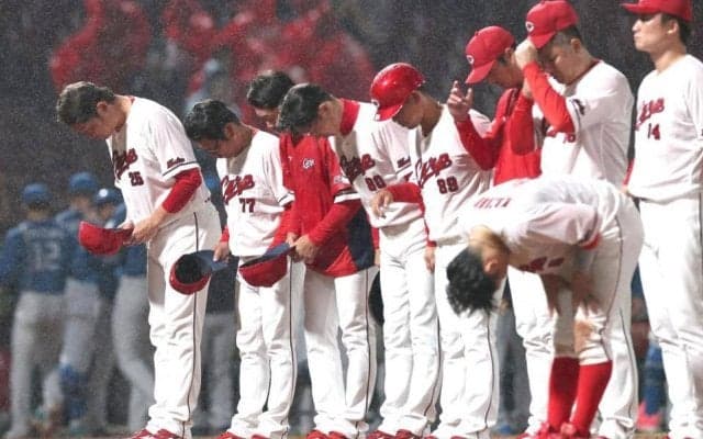 広島　新井監督「益田もああいう場面で行くのは初めてで緊張したと思う。次につなげてもらいたい」延長１２回２死一、二塁から投入も決勝点許した右腕かばう
