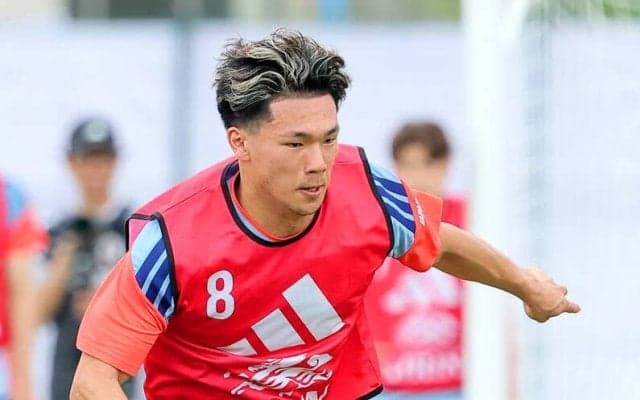 【W杯】塩貝健人　初日からギラギラ全開「今日から誰よりも活躍してやろうと思っていた」…新ヘアで強烈シュート