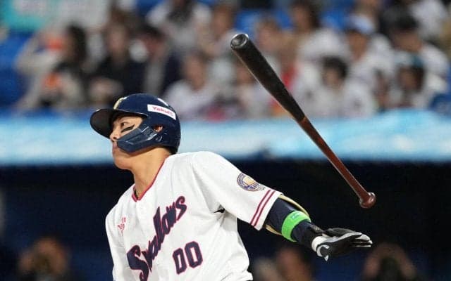 【ヤクルト】１軍復帰後初スタメンの赤羽由紘が先制打「追い込まれていたのでくらいついた」