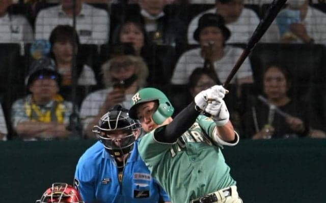 阪神　立石が１２打席ぶり安打で９試合ぶり打点　甲子園熱狂　ドラ１は塁上で安堵　試合前には藤川監督から話しかけられる場面も