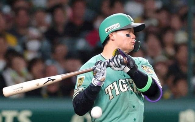 阪神・森下　死球で病院直行「右手首の打撲」と診断　今後は様子を見ながらの出場に