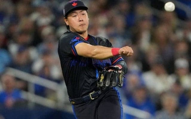 日本人大砲が示した“第2の武器”「実に見事」　米放送局も絶賛した華麗な身のこなし