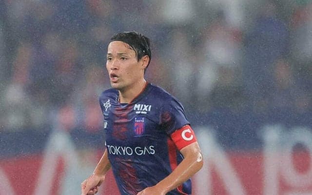 今季限りで契約満了のＭＦ東慶悟は涙　最終戦勝利で飾れずも主将マーク巻き奮闘「大好きなクラブで１４年、プレーしたのは誇り。またいつか戻ってきたい」