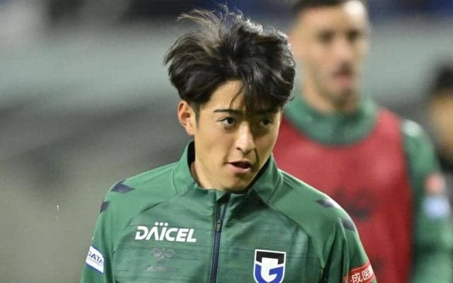 ｢足の振りの速さがもう宇佐美｣G大阪の19歳MFの鋭い右足ショットにファン興奮！｢ガンバの未来明るすぎ｣殊勲の2得点でヤングガンバ牽引