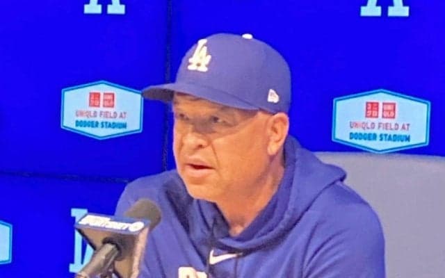ドジャース　正捕手スミスが首の張りでスタメン落ち　ロバーツ監督発表「寝違えたようだ」山本由伸はラッシングとバッテリー　前回登板は好相性