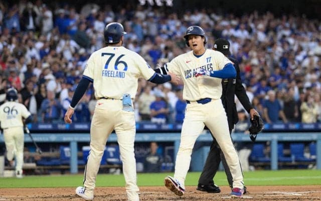 大谷翔平４打席目は中飛に凡退　ドジャースは初回に９得点で大量リード、山本由伸も好投