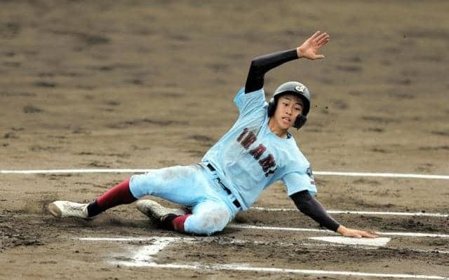 鳥取の岩美、島根の強豪・開星破り初優勝　山陰高校野球大会