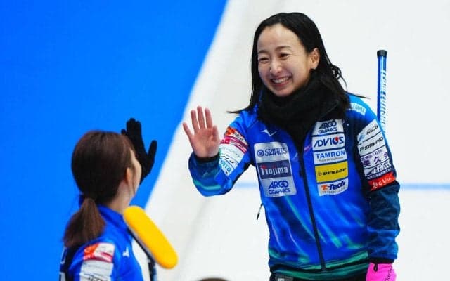 【カーリング】ロコ・ソラーレ第2E　連続無得点　藤沢五月ラストショットで石２個はじき出す