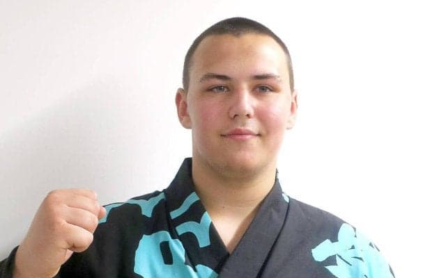【大相撲】英国出身で名古屋場所デビュー予定の栄誠が２８番　荒削りの１６歳は「楽しみ。２０歳で関取になりたい」