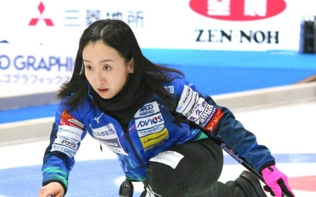 ロコ・ソラーレがＳＣ軽井沢クに０-８で完敗　第５、６Ｅに連続２点スチール許して通算１勝１敗…カーリング日本選手権