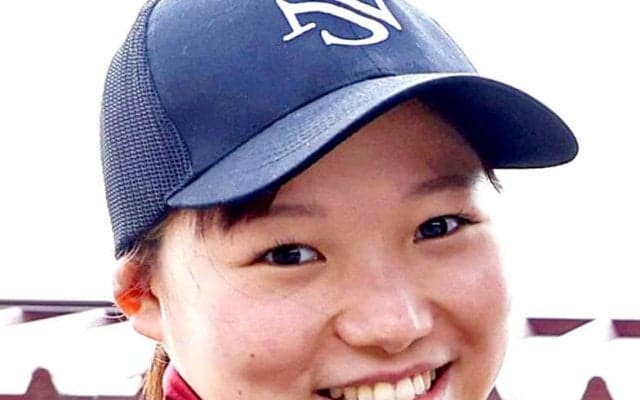 今春の福島リーディング獲得の小林美駒騎手が６・１１の楽天-巨人戦で自身初の始球式登板