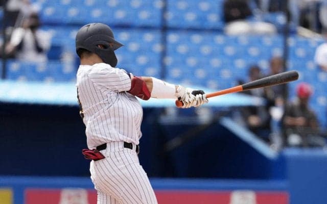 【大学選手権】東日本国際大・伊藤航大、今大会第１号で逆転勝利貢献「今年こそ監督と日本一を」