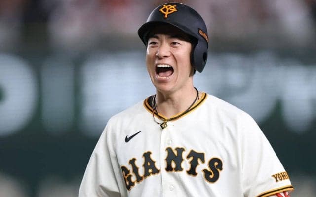 「巨人のFAは成功だった」日本ハムからFA移籍32歳外野手の躍動した姿にファン注目、脅威の.367「左右に打ち分けられる万能の選手」「一瞬で首位打者の頃に戻ってる」