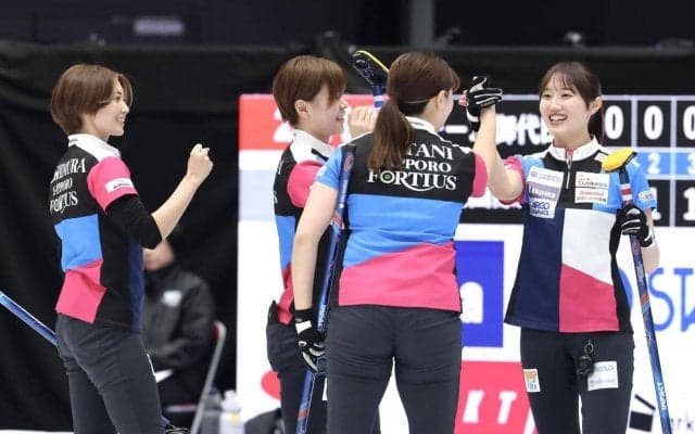 【カーリング】五輪代表のフォルティウスが5－15で北海道銀行に大敗、１次Ｌは２勝１敗に