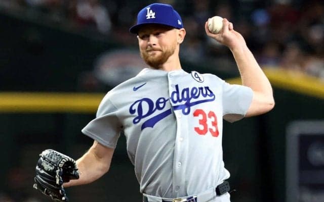 ドジャースで再起を図る31歳左腕の評価が急上昇　スキーンズとの投げ合いへ「非常に有益な補強」「監督の信頼を勝ち取りつつある」
