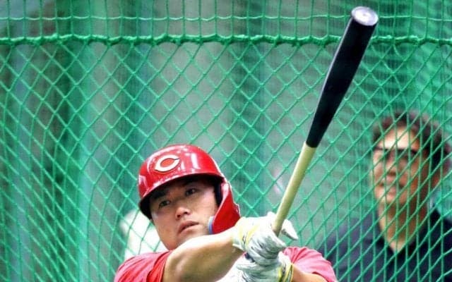 広島・末包　逆襲へ３０歳元気いっぱい「がむしゃらに、前向きに」　春季Ｃから２軍も打球角度アップへ一振不乱