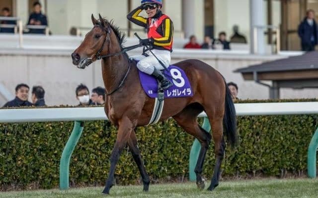 【宝塚記念】GIウイナー豪華3頭出し サンデーレーシングが5年ぶりのGIワンツースリーなるか