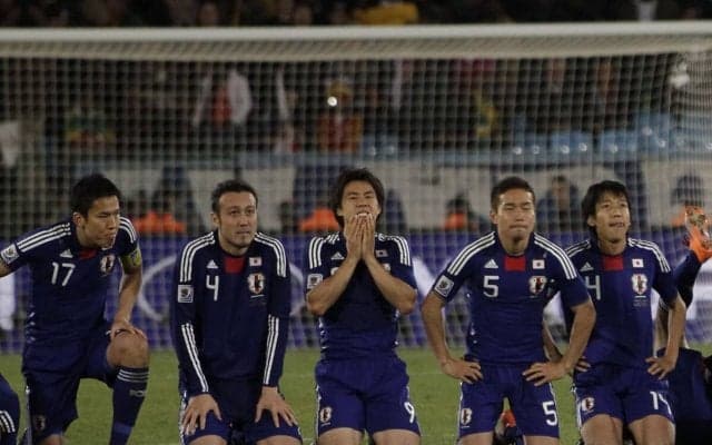 サッカー日本代表は「史上最強」の戦い方をできるか 結果のみを追求した南アフリカ大会・岡田ジャパンとの類似点