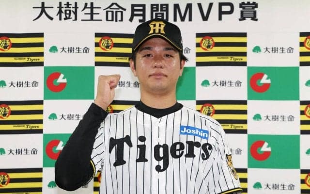 【阪神】高橋遥人＆佐藤輝明が２カ月連続月間MVP　同一球団の同じ２選手が２カ月連続は史上初