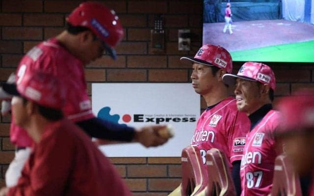 楽天が５連敗　三木監督休養後初の試合で完封負け　先発古謝が１回２０球で降板のアクシデント