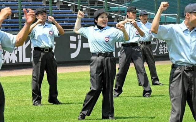 「間を大切に」「わかりやすく」　夏の高校野球前に審判講習会　佐賀