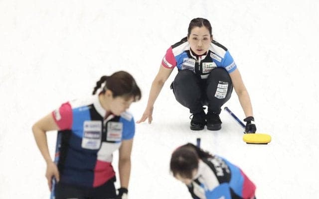 【カーリング】五輪出場フォルティウス第7E　２連続スチールで３点リードに広げる