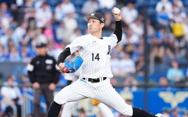 【ロッテ】小島和哉、無念の６回途中降板　不服そうな表情浮かべグラウンド蹴り首振りベンチへ