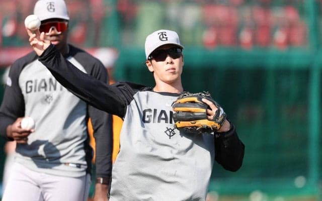 【巨人】橋上監督代行、ドラ５小浜佑斗昇格の狙い明かす「吉川選手を休ませるにあたって…」