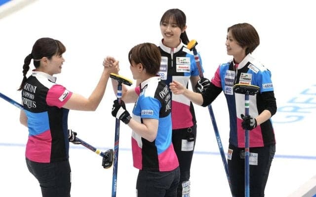 【カーリング】五輪出場フォルティウス第8E　３得点のビッグエンドで７－３にする