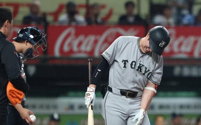 【巨人】交流戦好調の松本剛、初回に左肘への死球受ける　２試合連続、直近４試合で３個目