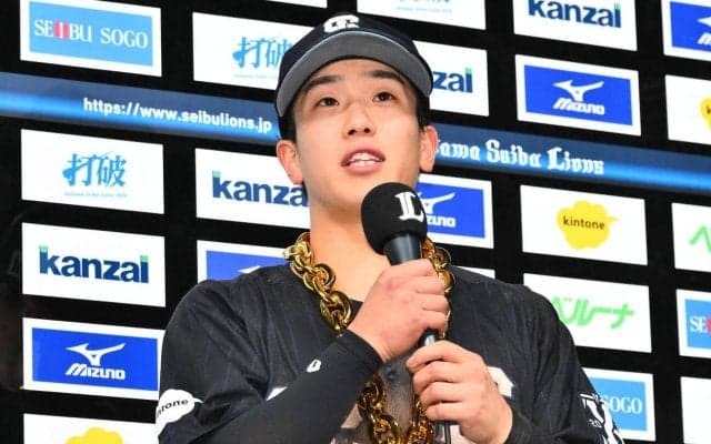 【西武】全得点に絡んだ滝沢夏央がお立ち台「狙い球を絞って、思い切っていった結果です」