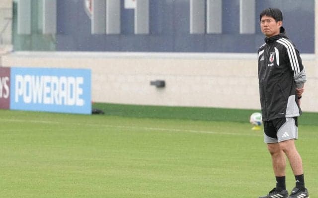 日本代表、オランダ戦が行われるダラスへ　フライト遅延のトラブルで足止めも無事出発